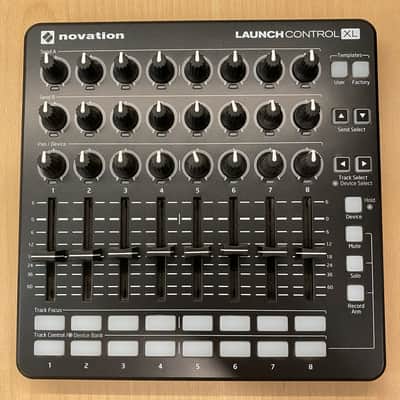 Novation Launch Control XL MK2 MIDI DAW Controller 2022 - 2025 - Black