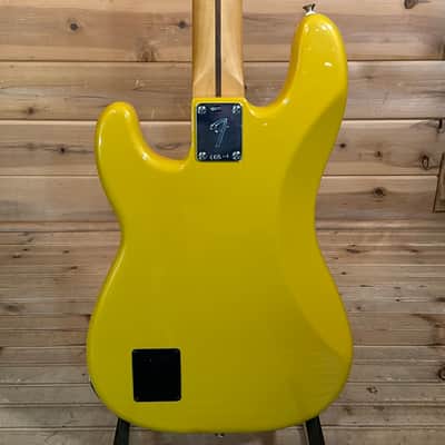 Fender Player II Modified Active Precision Bass Electric Bass Guitar - Sunshine Yellow image 4
