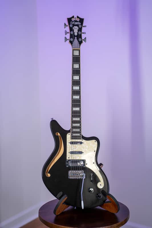 D'Angelico Premier Bedford SH with Tremelo 2021 - Black Flake image 1