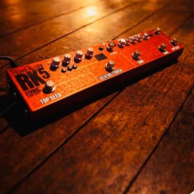 Tech 21 Richie Kotzen RK5 V2 Signature Fly Rig | Reverb