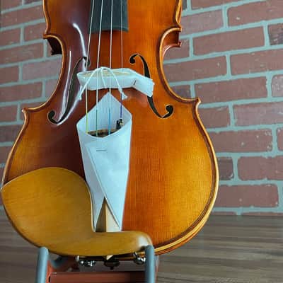 Yamaha AV20-44SG 4/4 Size Intermediate Violin Outfit image 4