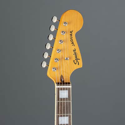 Squier Classic Vibe '70s Jaguar (3-Colour Sunburst) - Electric Guitar image 4
