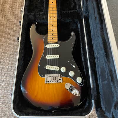 Fender American Ultra Luxe Stratocaster image 12