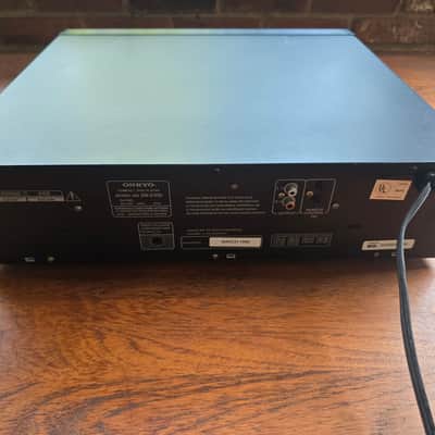 Onkyo DX-C330 6 disc CD player March 1996 - Black image 10