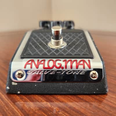 Rare Analogman-Modded Vox Valve-Tone V810.  Silver Mod (TS9, Tube Screamer) + Green LED image 3