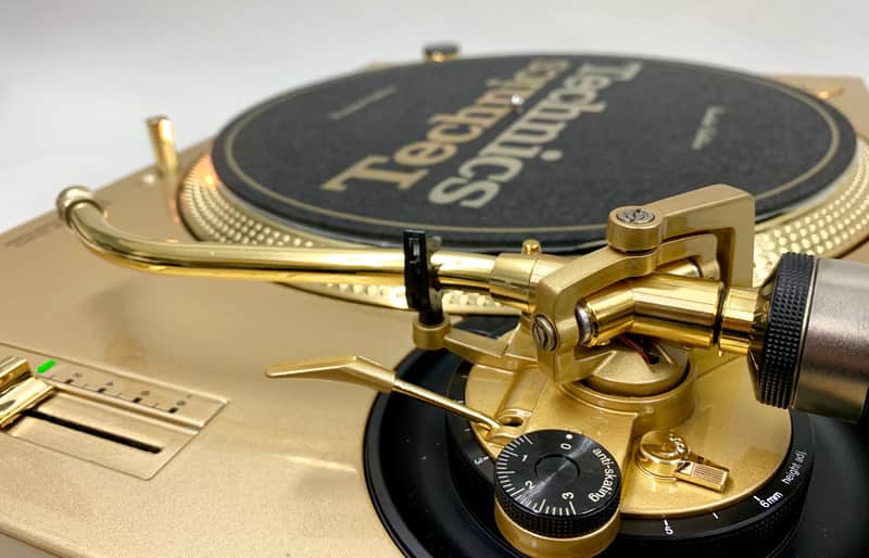 2 Technics SL-1200 MK3 Custom Gold Turntables with New | Reverb Sweden