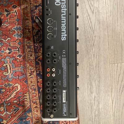 Isla Instruments S2400 Desktop Sampler 2019 - Present - Black image 3