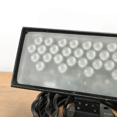 Philips Color Kinetics ColorBlast 12 Wash Light Fixture CG011PW image 3