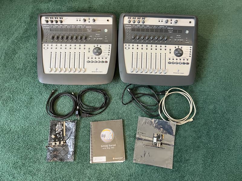 Digidesign Digidesign Digi 002 Console Firewire Audio Interface/Mixer with Control Surface Mid-2000s image 1