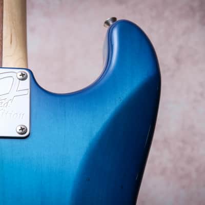 FENDER MIJ Hellecasters Limited Edition '97 Jerry Donahue Stratocaster "Sapphire Blue Transparent + Maple" (1997) image 18