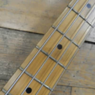 Quest p bass 1980-90s - Red image 6