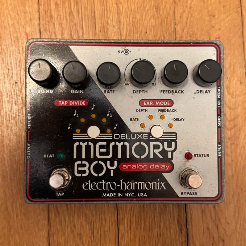 Electro-Harmonix Deluxe Memory Boy Tap Tempo Analog Delay 2010 - Present - Black / White / Red image 1