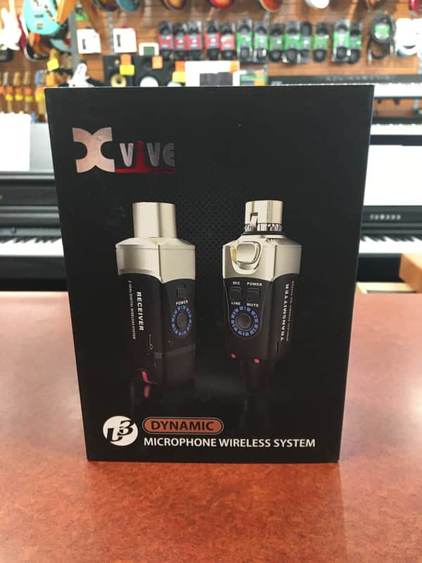 Xvive U3 Wireless Microphone System - Black image 1