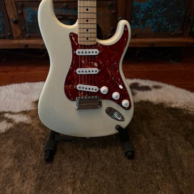 Fender Limited Edition 1956 Reissue Stratocaster with Maple Fretboard 1994 - 2-Color Sunburst image 3