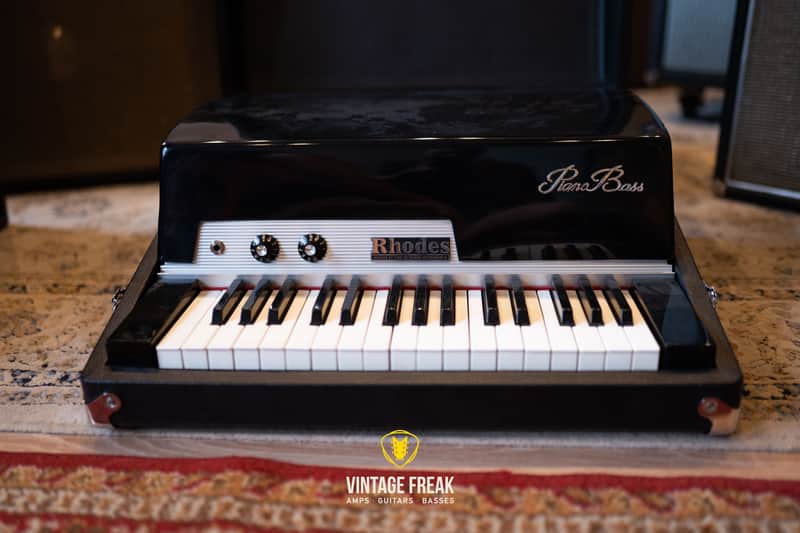 Fender Rhodes PIano Bass image 1