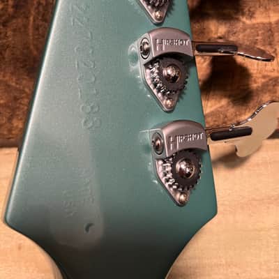 Gibson Non-Reverse Thunderbird 2022 Inverness Green image 7