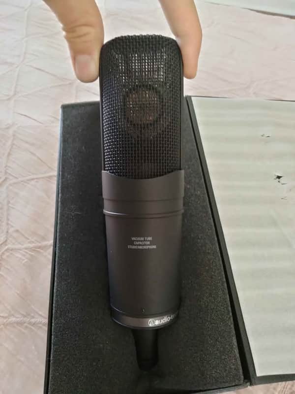 Audio-Technica AT4060 Large Diaphragm Cardioid Tube Condenser Microphone 2010s - Black image 1