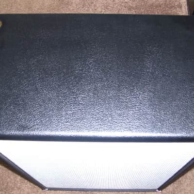 Custom Shop Bassman Style Cabinet & Legend 12" Speakers Custom Shop 2022 - Black image 3