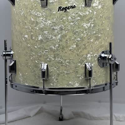 Rogers 22/13/16" 60's Fullerton-Era Holiday Drum Set - White Marine Pearl image 14