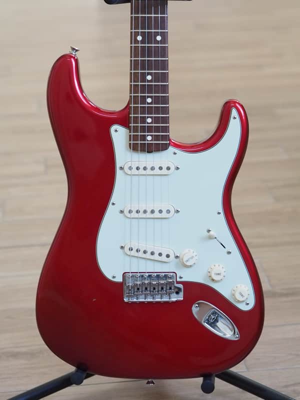 Fender American Vintage "Thin Skin" '62 Stratocaster image 6