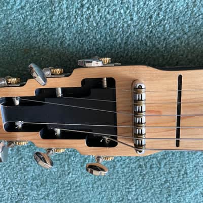 Jackson SlideKing LS Lap Steel with a 3 strings palm bending lever - Natural, no legs, felt fabric on the back side image 7