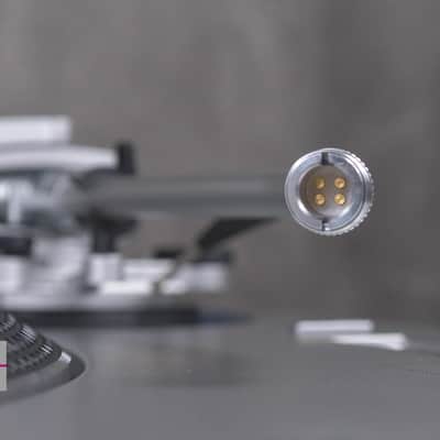 Technics SL-1200GR - Silver image 12