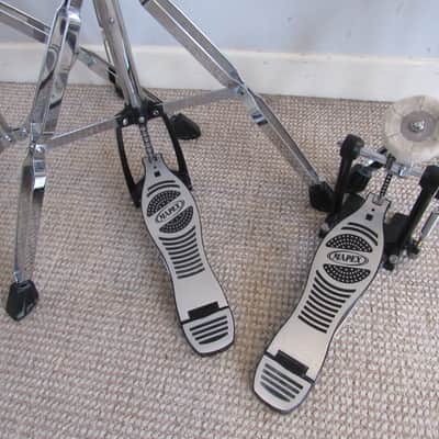 Mapex V Series Black Drum Kit with Hadware Jazz/Child/Portable -18" BD, 8"+10" TT, 12"+14" FT, 12"SN image 22