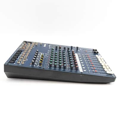 Yamaha MG124C 12-Input Analog Mixer Mixing Console w/ Power Supply image 4