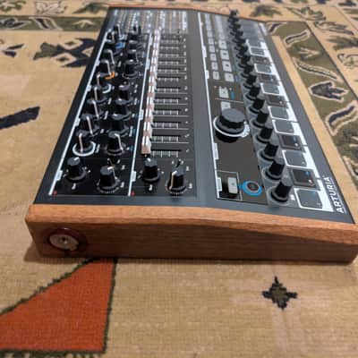 Arturia MiniBrute 2S Desktop Synthesizer 2018 - Present - Black image 4