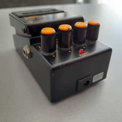 Boss HM-2 Heavy Metal Distortion Pedal Made in Japan 1987 near mint image 3