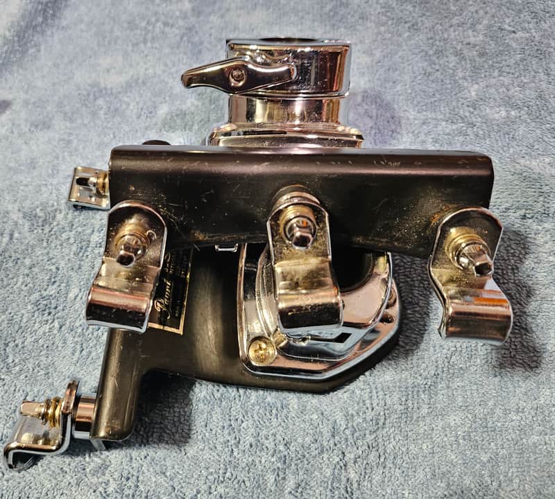 Pearl I.S.S MOUNT 1990's image 1
