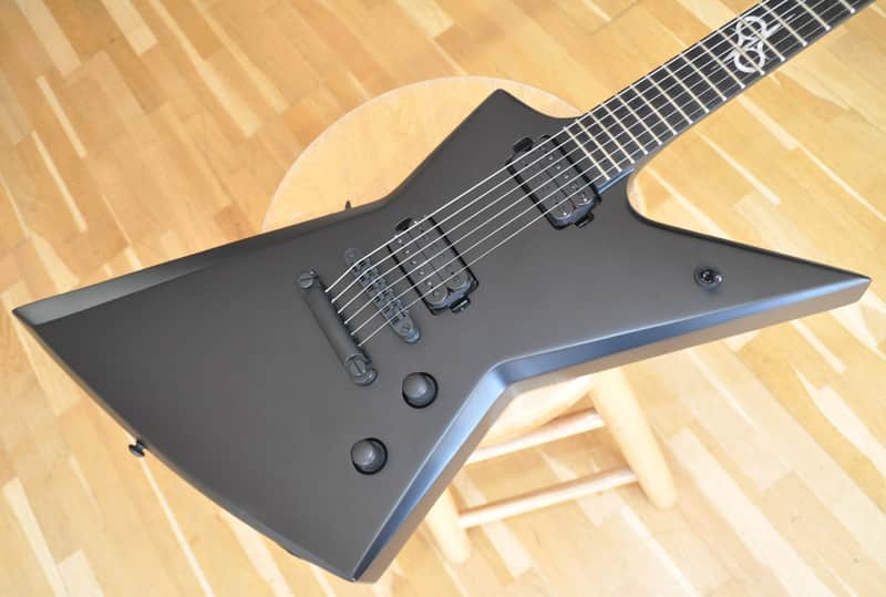 SOLAR E2.6C Carbon Black Matte / Explorer Type / with Gigbag image 1