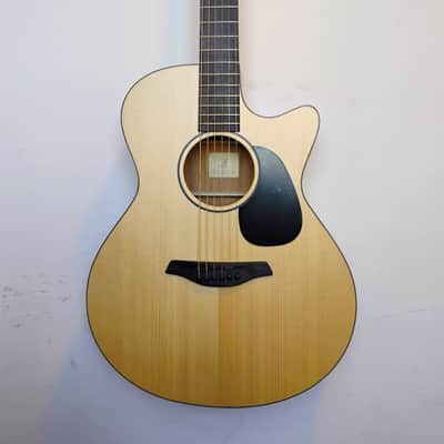 Furch Violet Series Masters Choice Grand Auditorium Cutaway Guitar - MC-Violet-Gc-SM SPE - Spruce Top - Mahogany B&S - LR Baggs SPE Pickup - 2024 - Present - Open-Pore Finish - Furch Gig Bag image 9