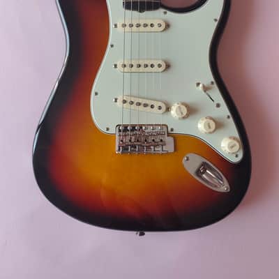 Fender American Vintage II '61 Stratocaster - 3-Color Sunburst (2025) image 7