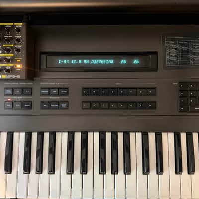 Roland Super JX-10 76-Key Polyphonic Synthesizer 1986 - 1990 - Black
