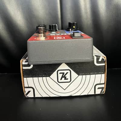 Keeley Synth 1 Reverse Attack Fuzz Wave Generator 2019 - Present - Grey / Red / Blue image 5
