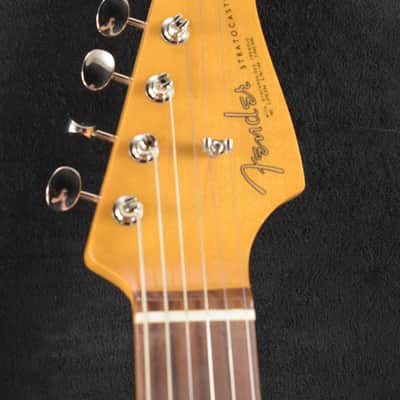 Mint Fender Vintera III Early '60s Stratocaster Black Rosewood Fingerboard image 5