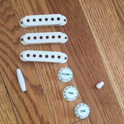 Complete Fender Strat Knobs Pickup Covers Set Light NOS Relic Parchment Green Fonts Numbers image 2