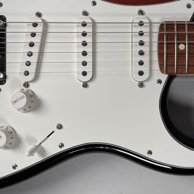2021 Fender Player Stratocaster Sunburst Finish image 13