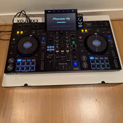 Pioneer XDJ-RX3 2-Channel Rekordbox / Serato All-In-One DJ System 2021 - Present - Black image 6