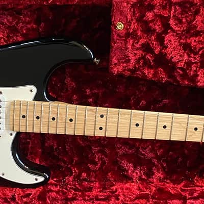 Fender Eric Clapton Stratocaster “Blackie” – USA – Maple Neck – Original Case – Excellent Condition image 24