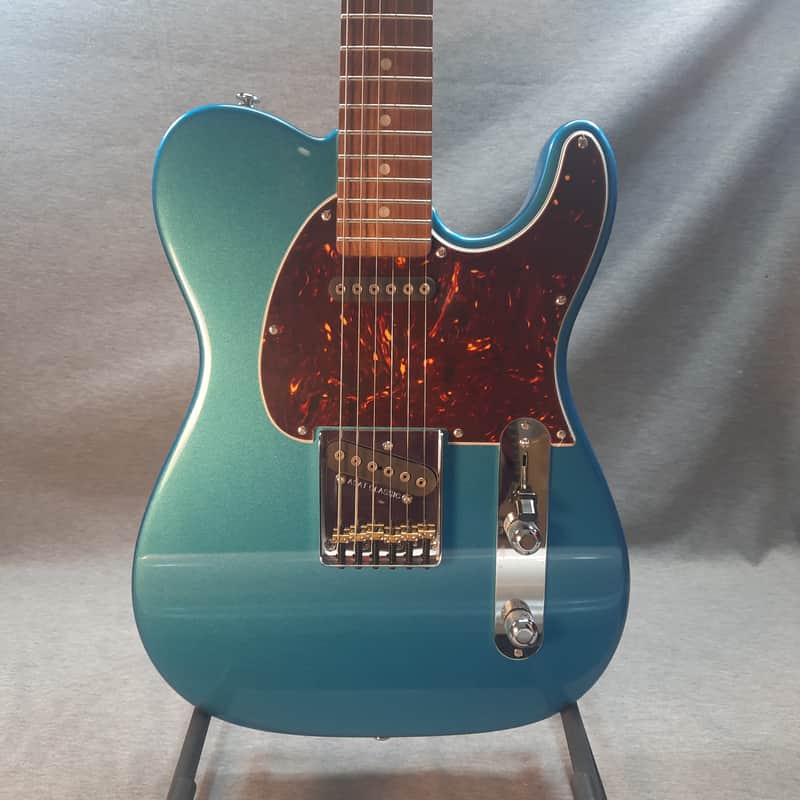 G&L USA  Fullerton Deluxe ASAT Classic  Lake Placid Blue Metallic image 1