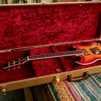 Vicers Custom 2020 - Cherry Burst with Quilted Maple Top image 12
