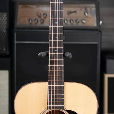 Martin 000-18 Modern Deluxe Acoustic Guitar with Hardshell Case image 5