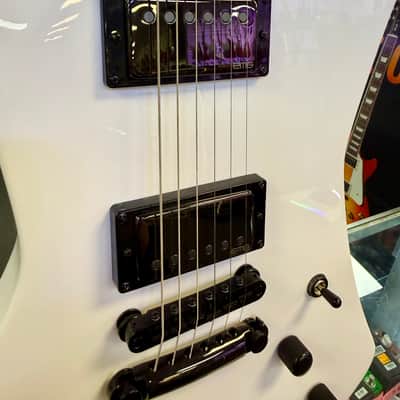 ESP LTD James Hetfield Signature Snakebyte Electric with Case Pre Owned image 7