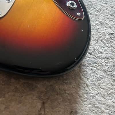 Fender MIJ Traditional II '60s Jazzmaster 2021 - Present - 3-Color Sunburst image 4