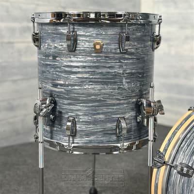 Ludwig Classic Maple 3pc Jazz Drum Set Vintage Blue Oyster image 3