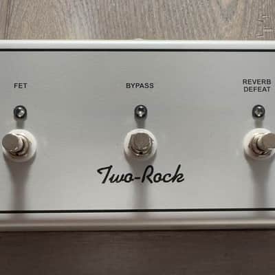 Two Rock Classic Reverb Signature 50 Watt Head with 1x12 Speaker Cabinet 2017 - Black Tolex image 7