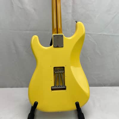 Fender ST-71 YM Yngwie Malmsteen Signature Stratocaster MIJ 1997 - 2000 Vintage White image 4
