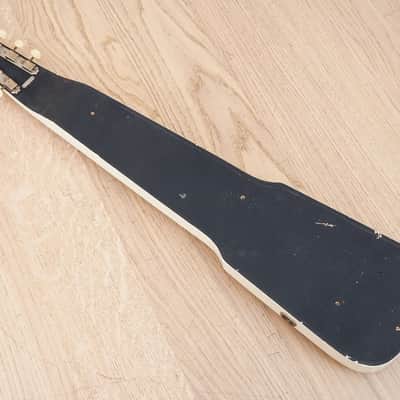 1962 Supro Model 1410 Comet Lap Steel Vintage Electric Slide Guitar 100% Stock image 11